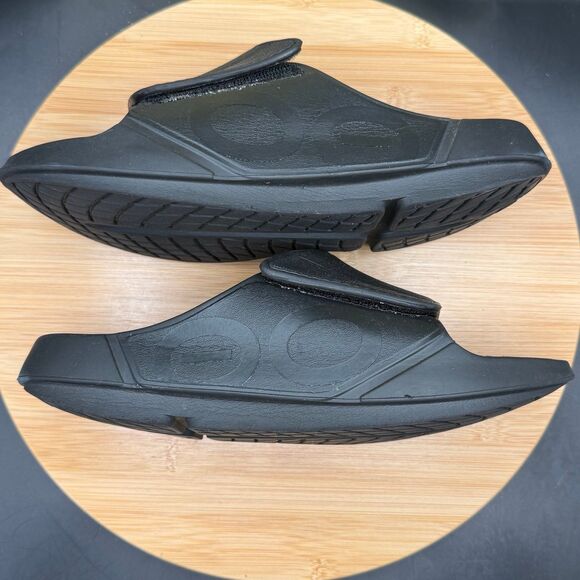 OOFOS OOahh UNISEX SPORT FLEX SLIDE BLACK Men’s 8/ Women’s 10 main image 8